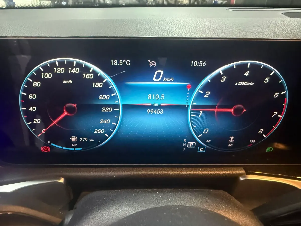 2021 Mercedes-Benz GLB Class 1.3T 163HP L4 7DCT,autocango,china used car exporter,china ev exporter,chinese used car exporter,chinese used ev exporter