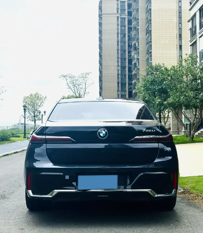 2023 BMW 7 Series 3.0T 272HP L6 8AT,autocango,china used car exporter,china ev exporter,chinese used car exporter,chinese used ev exporter