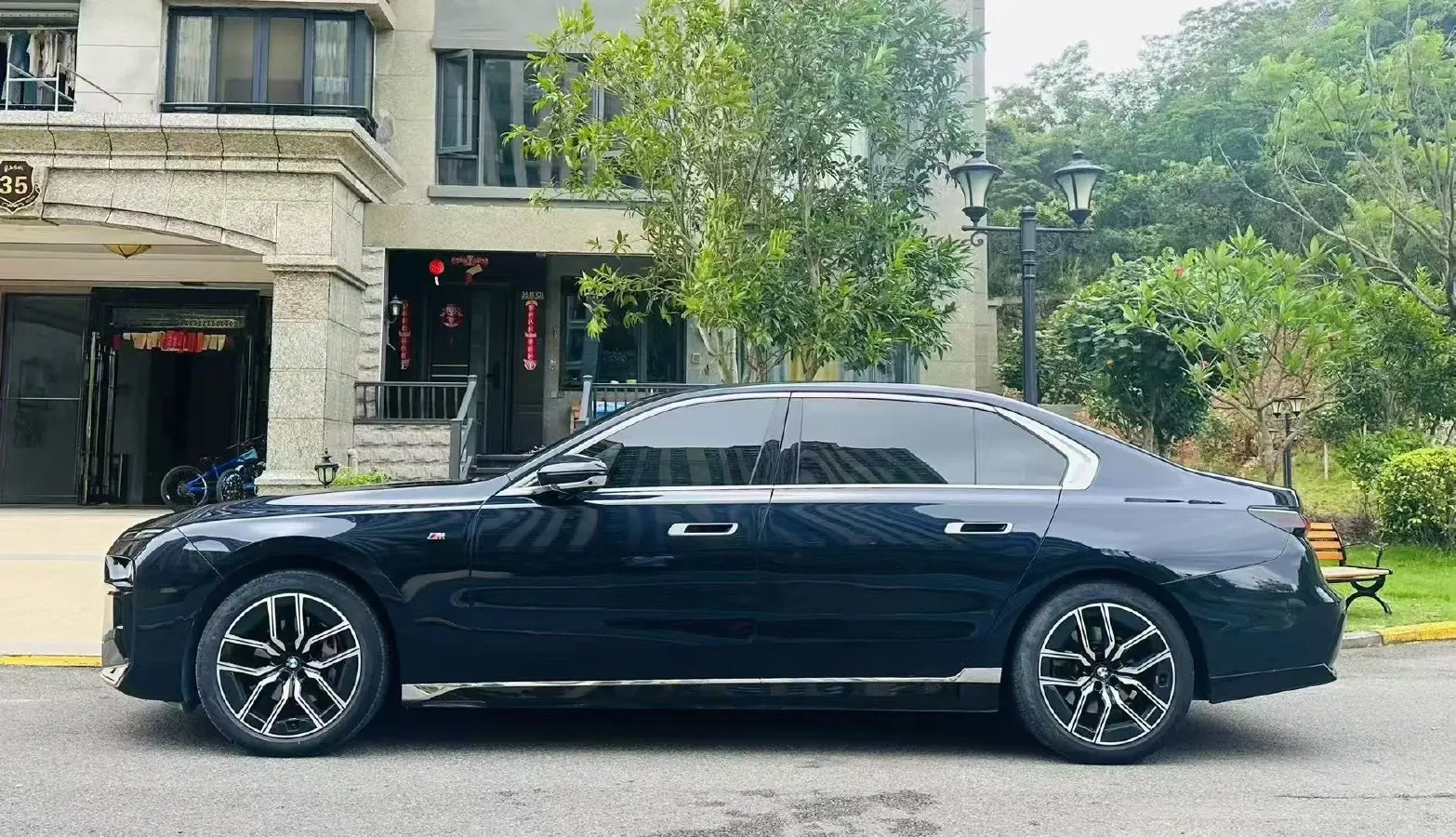 2023 BMW 7 Series 3.0T 272HP L6 8AT,autocango,china used car exporter,china ev exporter,chinese used car exporter,chinese used ev exporter