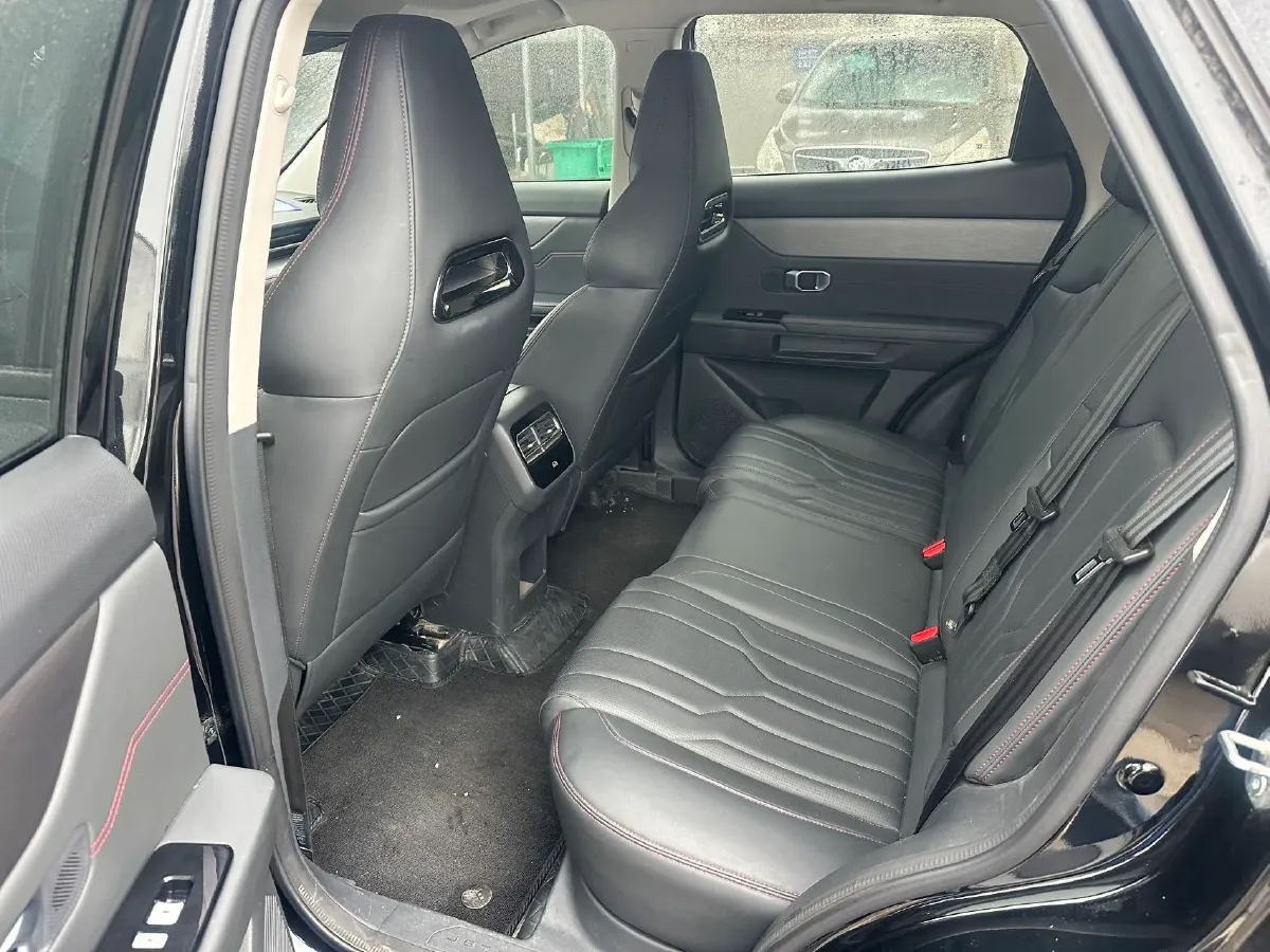 2025 Jetour DASHING 1.5T 156HP L4 6DCT,autocango,china used car exporter,china ev exporter,chinese used car exporter,chinese used ev exporter