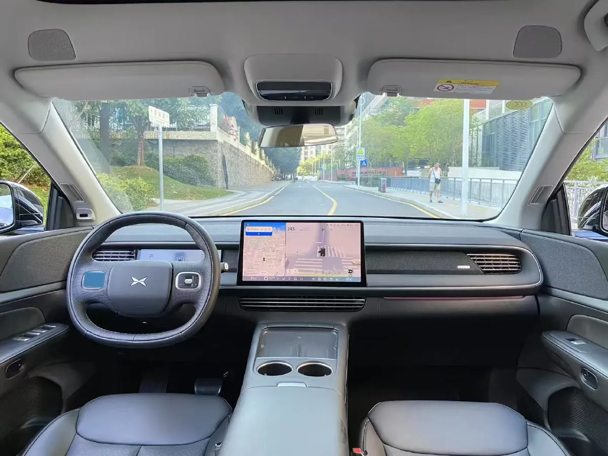 2024 Xpeng G6 BEV 66KWH,autocango,china used car exporter,china ev exporter,chinese used car exporter,chinese used ev exporter