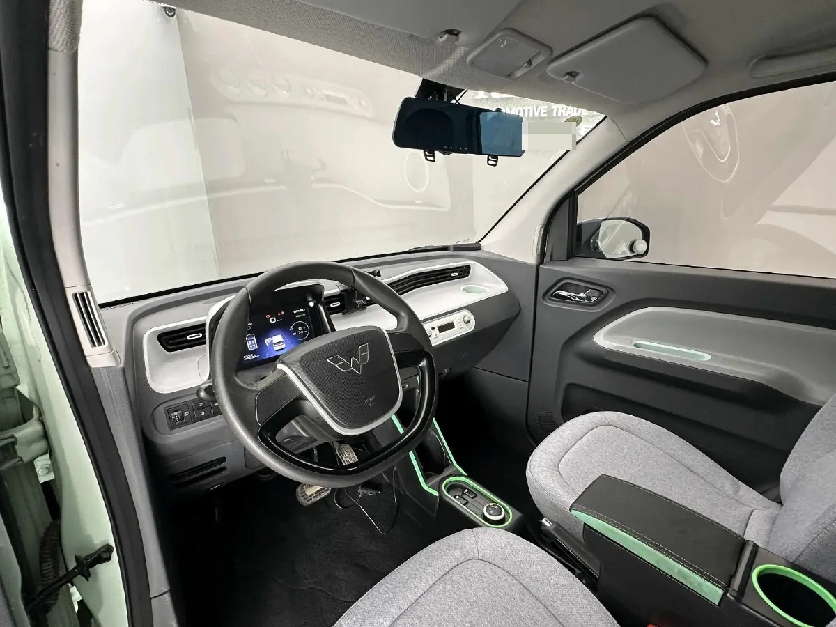 2021 WuLing HongGuang MINI EV BEV 9.3KWH,autocango,china used car exporter,china ev exporter,chinese used car exporter,chinese used ev exporter