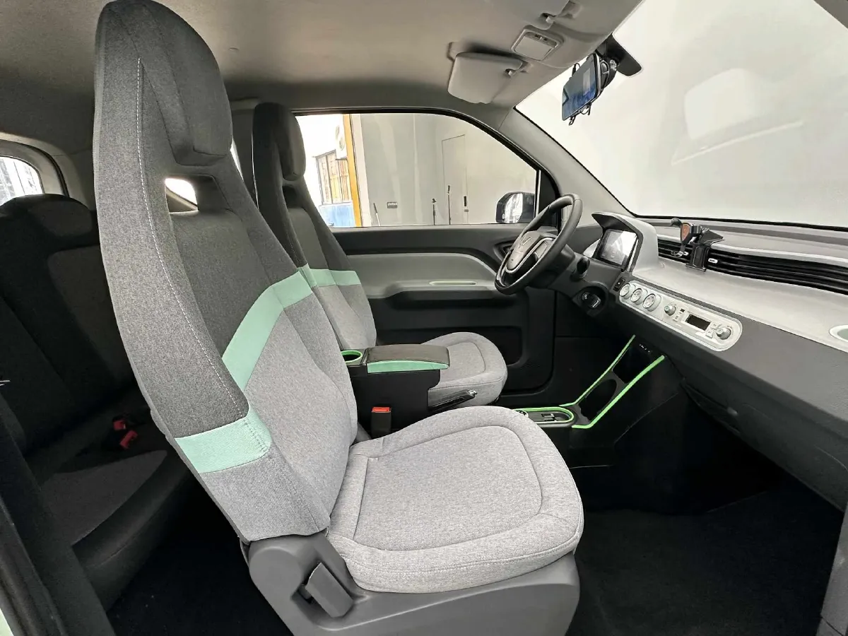 2021 WuLing HongGuang MINI EV BEV 9.3KWH,autocango,china used car exporter,china ev exporter,chinese used car exporter,chinese used ev exporter