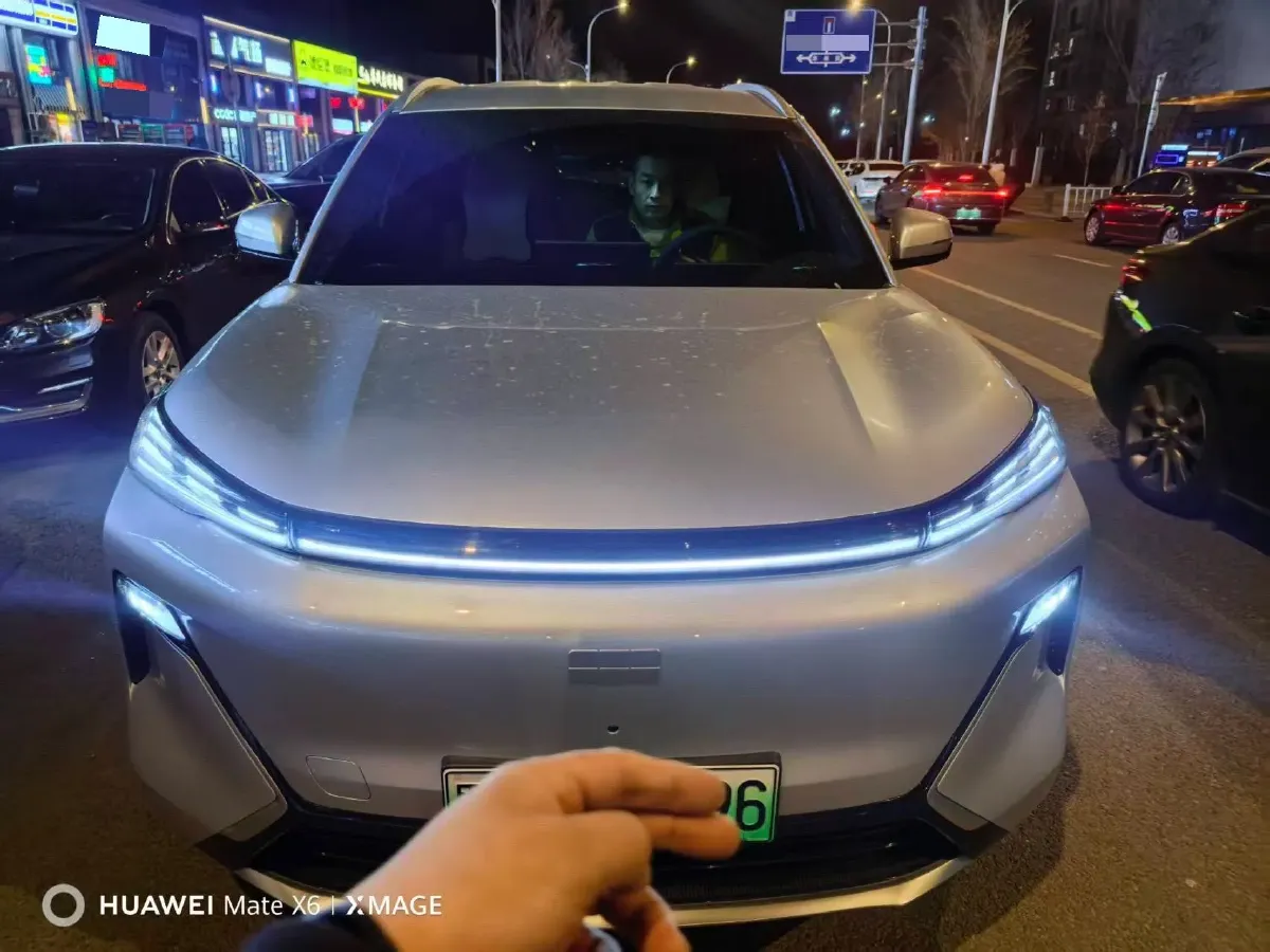 2025 WuLing XingGuangS 1.5L 106HP L4 E-CVT PHEV,autocango,china used car exporter,china ev exporter,chinese used car exporter,chinese used ev exporter