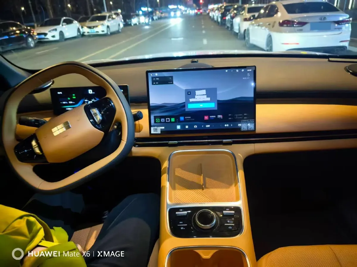 2025 WuLing XingGuangS 1.5L 106HP L4 E-CVT PHEV,autocango,china used car exporter,china ev exporter,chinese used car exporter,chinese used ev exporter