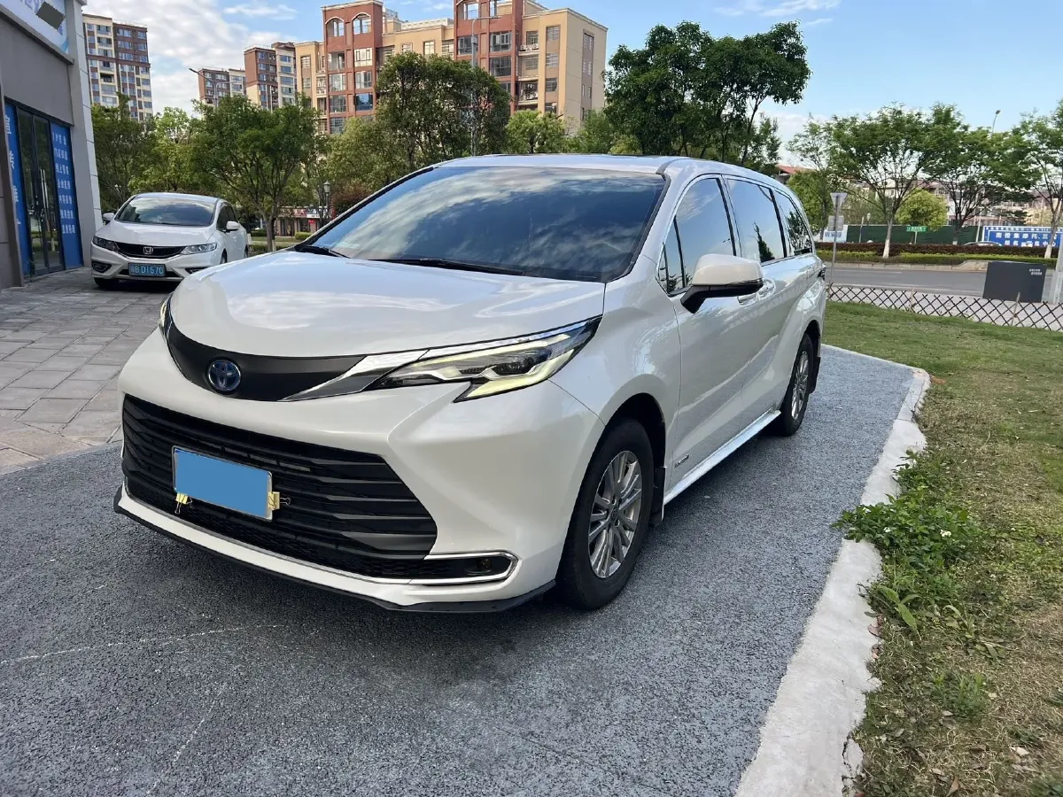 2021 Toyota Sienna 2.5L 192HP L4 E-CVT Hybrid,autocango,china used car exporter,china ev exporter,chinese used car exporter,chinese used ev exporter