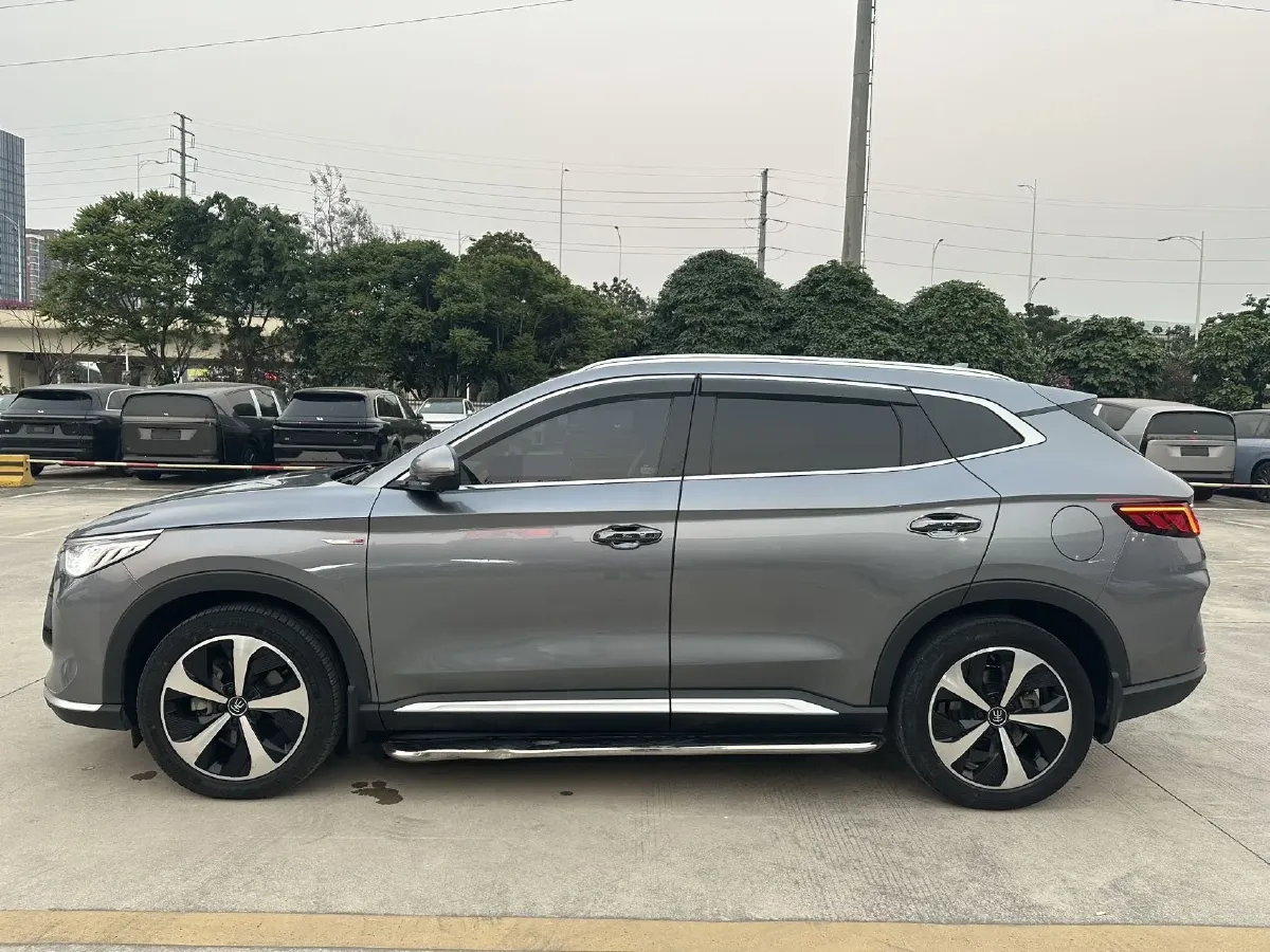 2022 Hyundai Tucson 2.0L 150HP L4 6AT Hybrid,autocango,china used car exporter,china ev exporter,chinese used car exporter,chinese used ev exporter