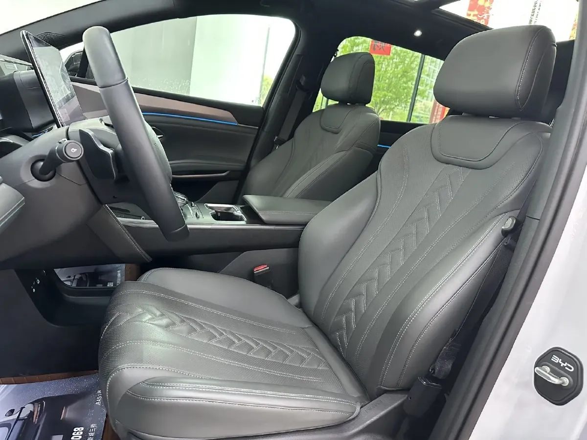 2025 BYD SongL DM-i 1.5L 101HP L4 E-CVT PHEV 18.3KWH,autocango,china used car exporter,china ev exporter,chinese used car exporter,chinese used ev exporter