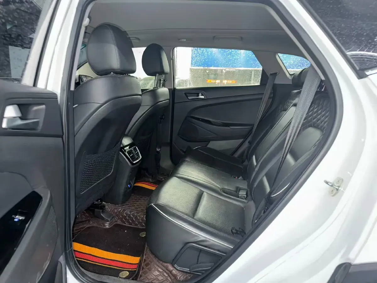 2020 Hyundai Tucson 1.6T 177HP L4 7DCT,autocango,china used car exporter,china ev exporter,chinese used car exporter,chinese used ev exporter