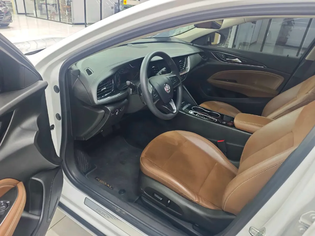2022 Buick Regal 1.5T 169HP L4 9AT,autocango,china used car exporter,china ev exporter,chinese used car exporter,chinese used ev exporter