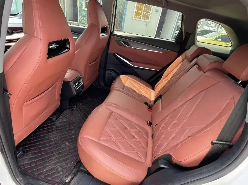 2023 ChangAn CS75 Plus 1.5T 188HP L4 8AT,autocango,china used car exporter,china ev exporter,chinese used car exporter,chinese used ev exporter