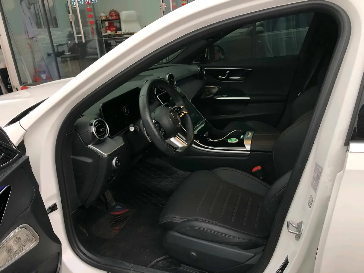 2023 Mercedes-Benz C Class 1.5T 170HP L4 9AT,autocango,china used car exporter,china ev exporter,chinese used car exporter,chinese used ev exporter