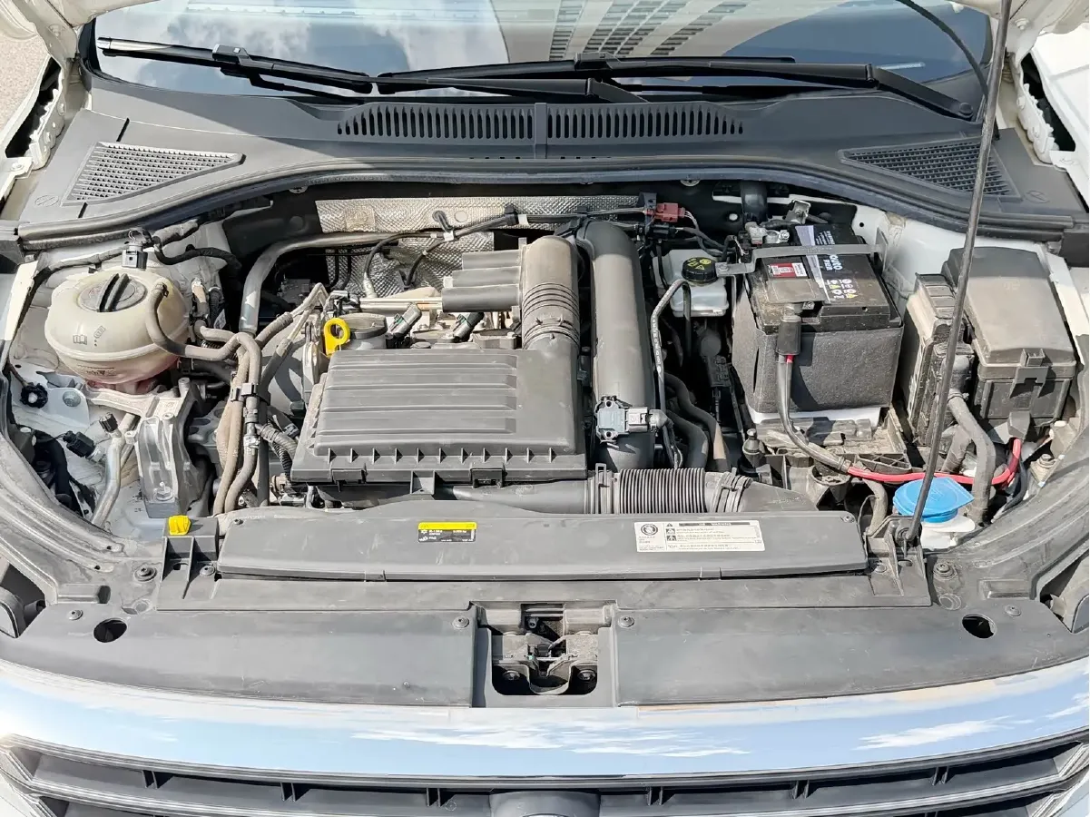 2018 Skoda Karoq 1.4T 150HP L4 7DCT,autocango,china used car exporter,china ev exporter,chinese used car exporter,chinese used ev exporter