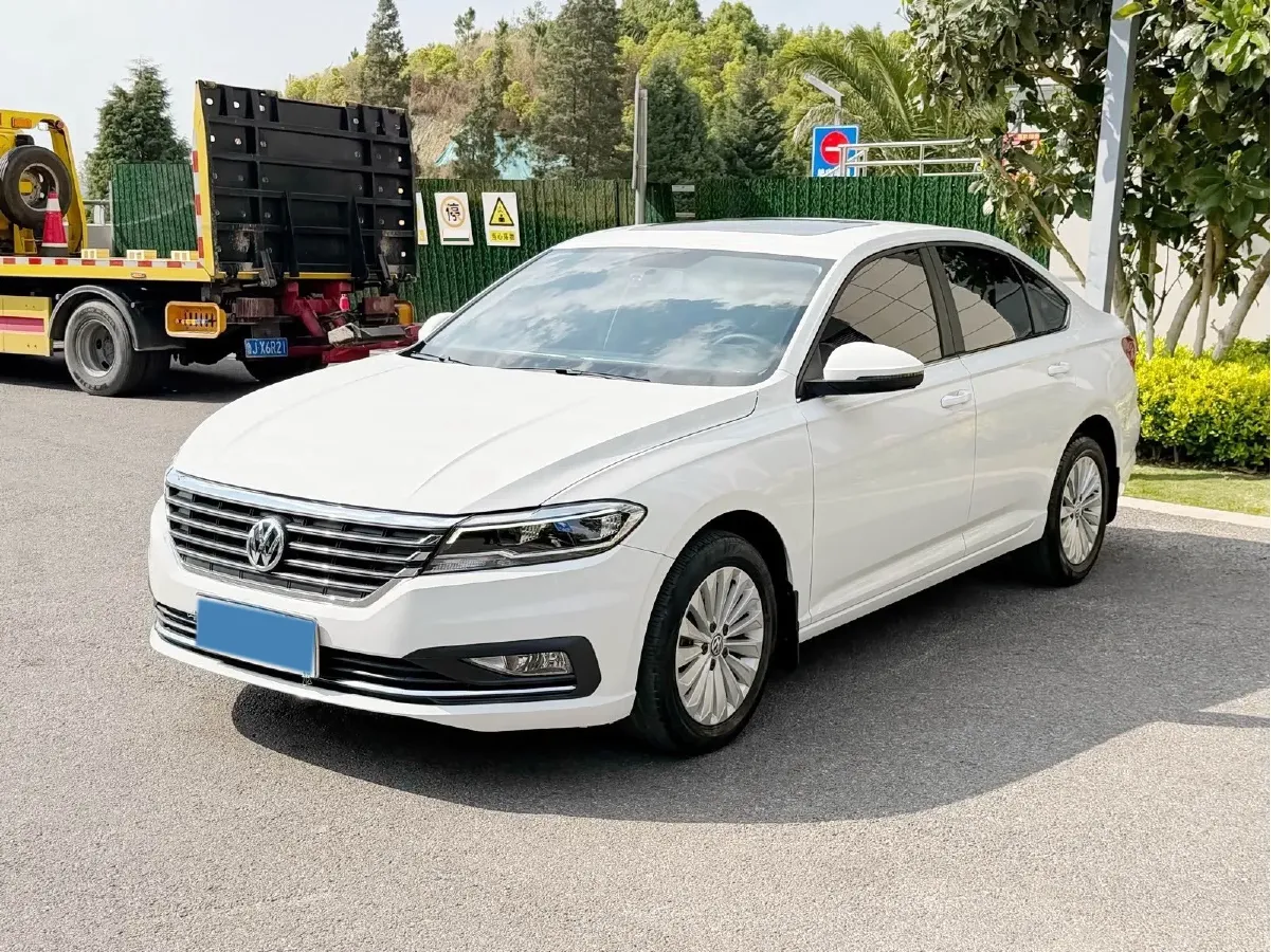 2018 Skoda Karoq 1.4T 150HP L4 7DCT,autocango,china used car exporter,china ev exporter,chinese used car exporter,chinese used ev exporter
