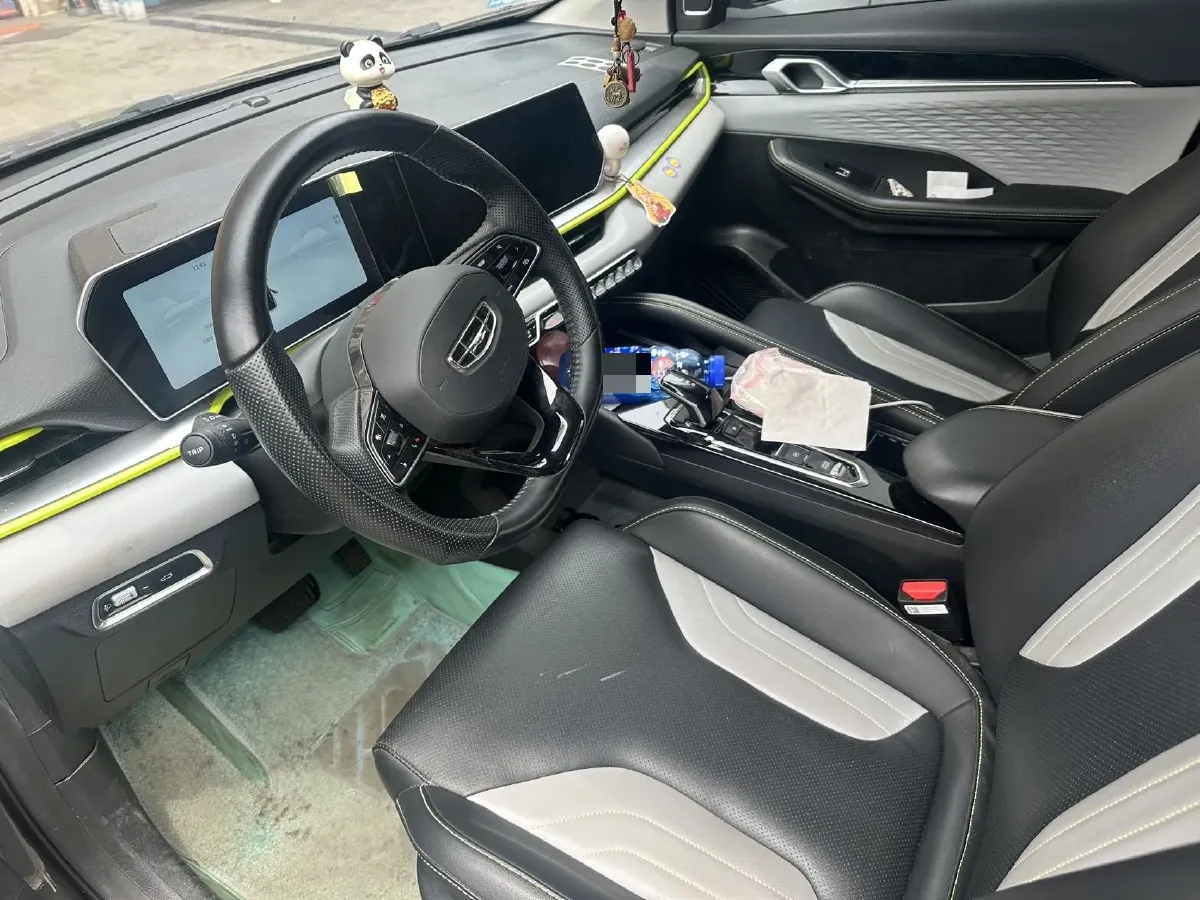 2022 Geely Coolray 1.5T 181HP L4 7DCT,autocango,china used car exporter,china ev exporter,chinese used car exporter,chinese used ev exporter