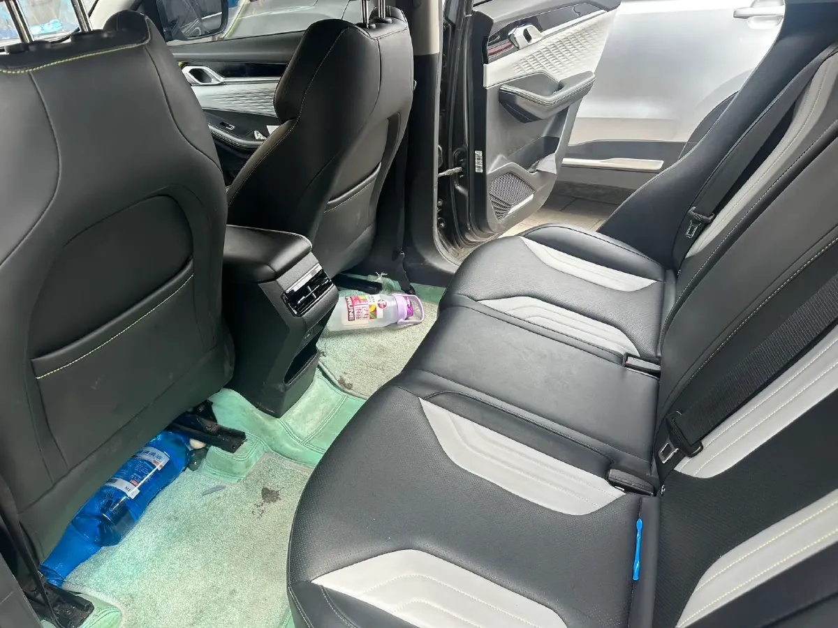 2022 Geely Coolray 1.5T 181HP L4 7DCT,autocango,china used car exporter,china ev exporter,chinese used car exporter,chinese used ev exporter