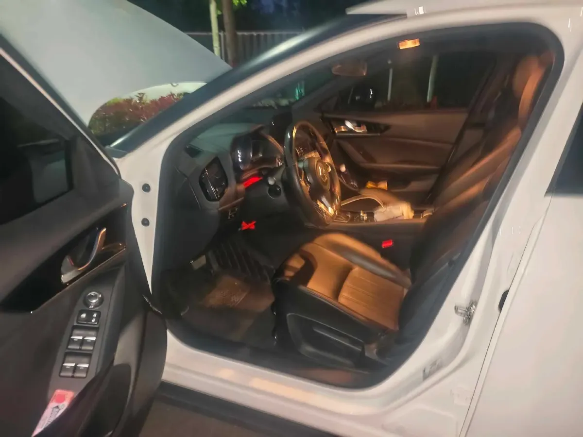 2021 Mazda CX-4 2.0L 158HP L4 6AT,autocango,china used car exporter,china ev exporter,chinese used car exporter,chinese used ev exporter