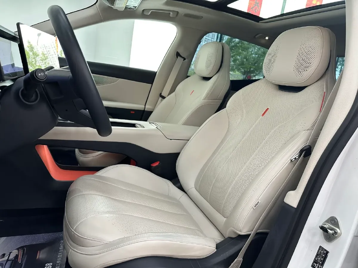 2024 LYNK&CO 07 EM-P 1.5T 163HP L4 3DHT PHEV 18.99KWH,autocango,china used car exporter,china ev exporter,chinese used car exporter,chinese used ev exporter