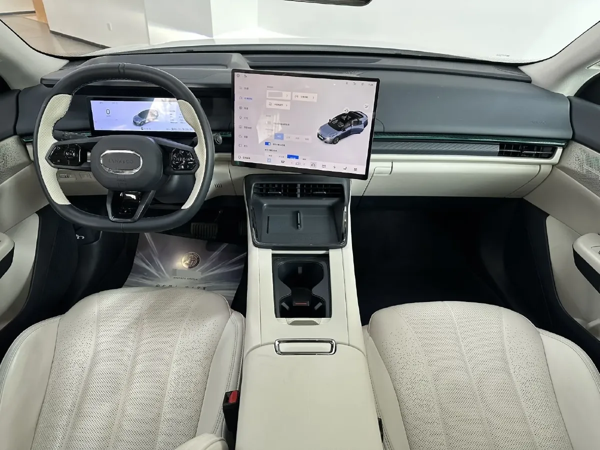 2024 LYNK&CO 07 EM-P 1.5T 163HP L4 3DHT PHEV 18.99KWH,autocango,china used car exporter,china ev exporter,chinese used car exporter,chinese used ev exporter