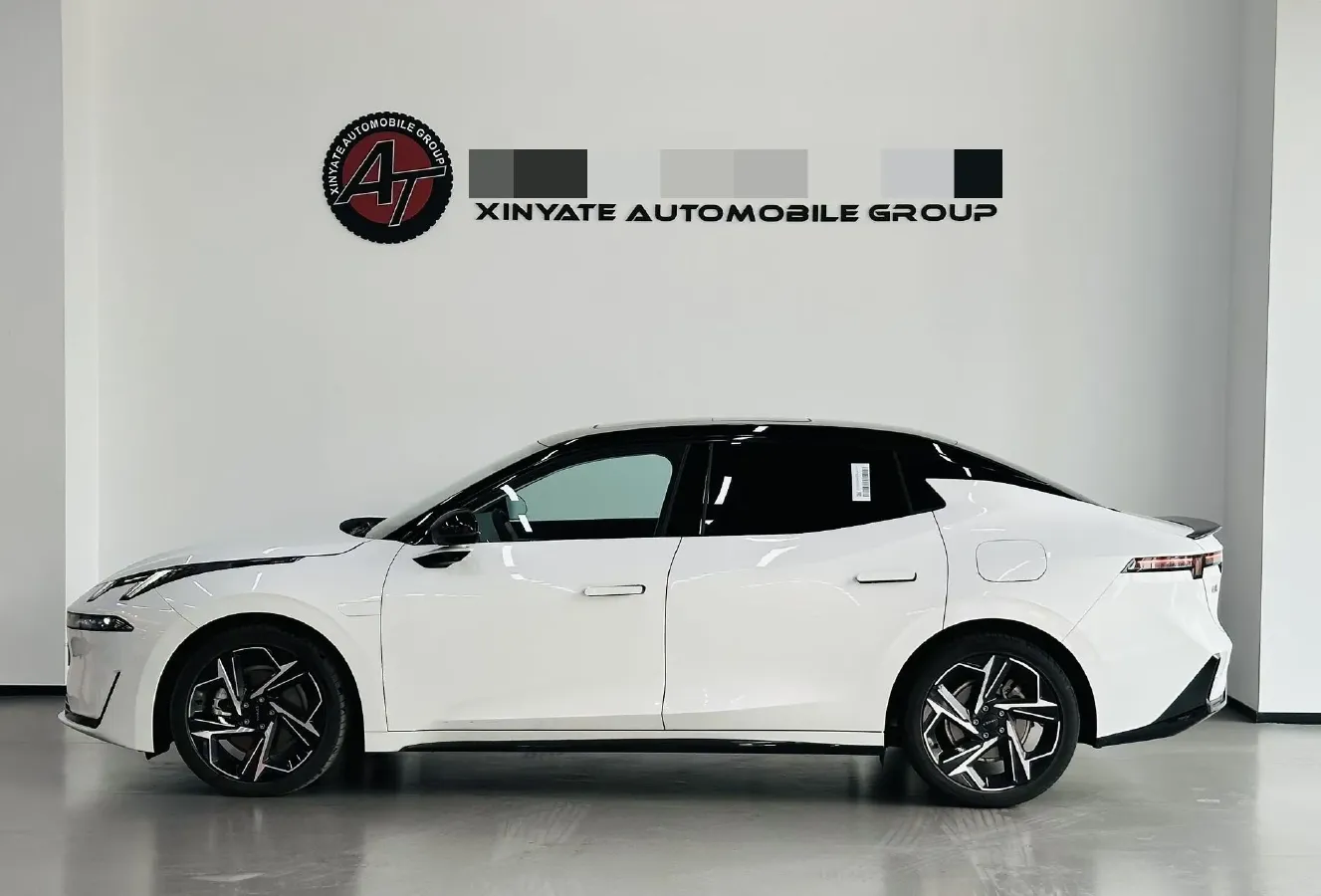 2024 LYNK&CO 07 EM-P 1.5T 163HP L4 3DHT PHEV 18.99KWH,autocango,china used car exporter,china ev exporter,chinese used car exporter,chinese used ev exporter