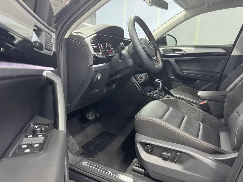 2022 Volkswagen Tayron 1.4T 150HP L4 7DCT,autocango,china used car exporter,china ev exporter,chinese used car exporter,chinese used ev exporter