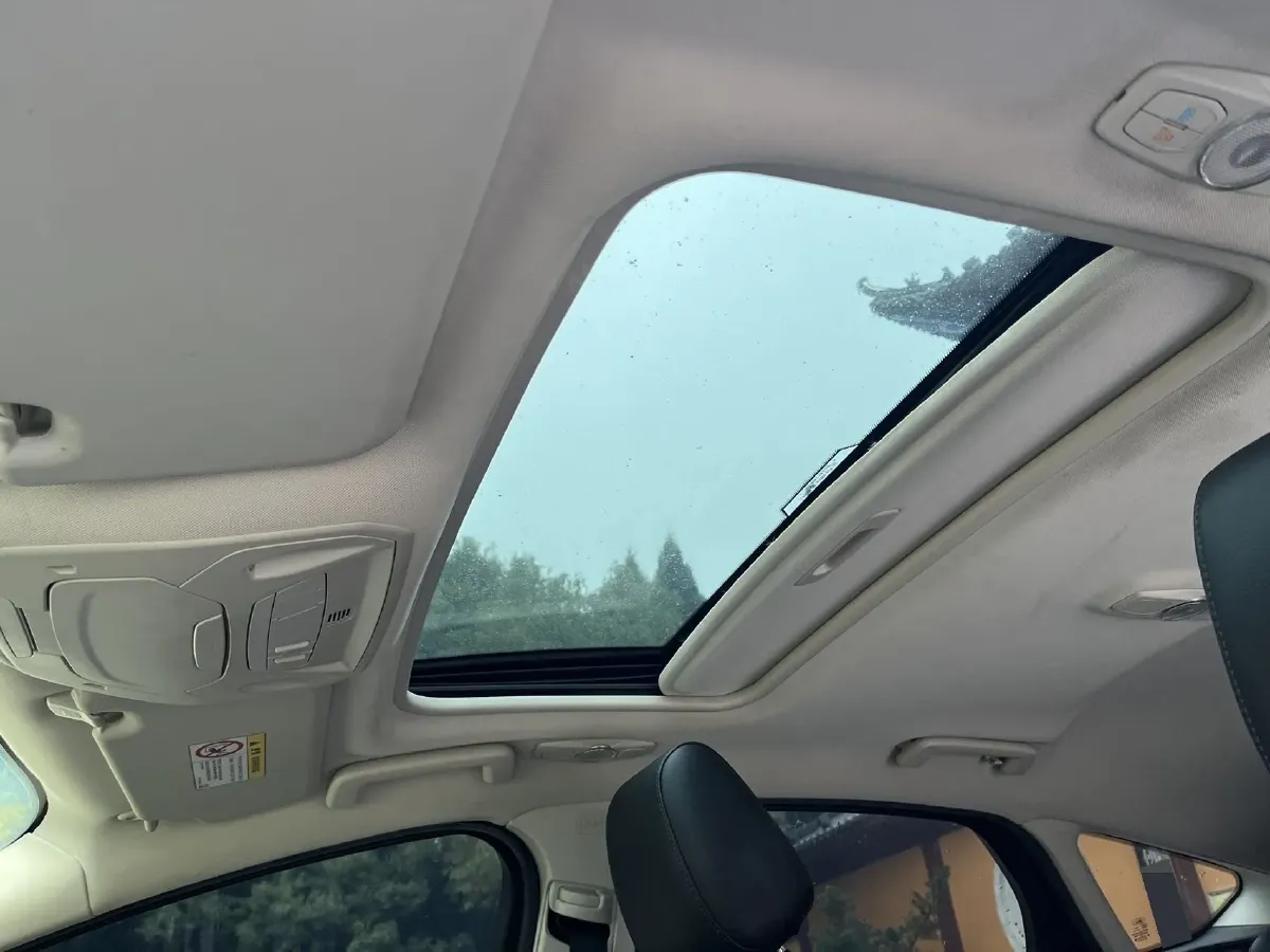 2018 Ford Focus 1.0T 125HP L3 6AT,autocango,china used car exporter,china ev exporter,chinese used car exporter,chinese used ev exporter