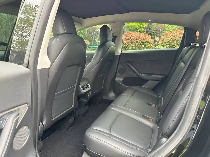 2021 Tesla Model Y BEV 60KWH,autocango,china used car exporter,china ev exporter,chinese used car exporter,chinese used ev exporter