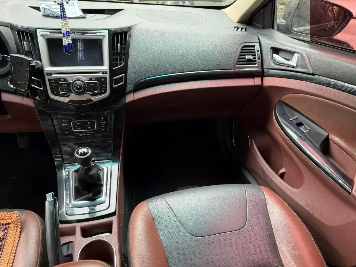 2016 BYD SuRui 1.5L 109HP L4 5MT,autocango,china used car exporter,china ev exporter,chinese used car exporter,chinese used ev exporter