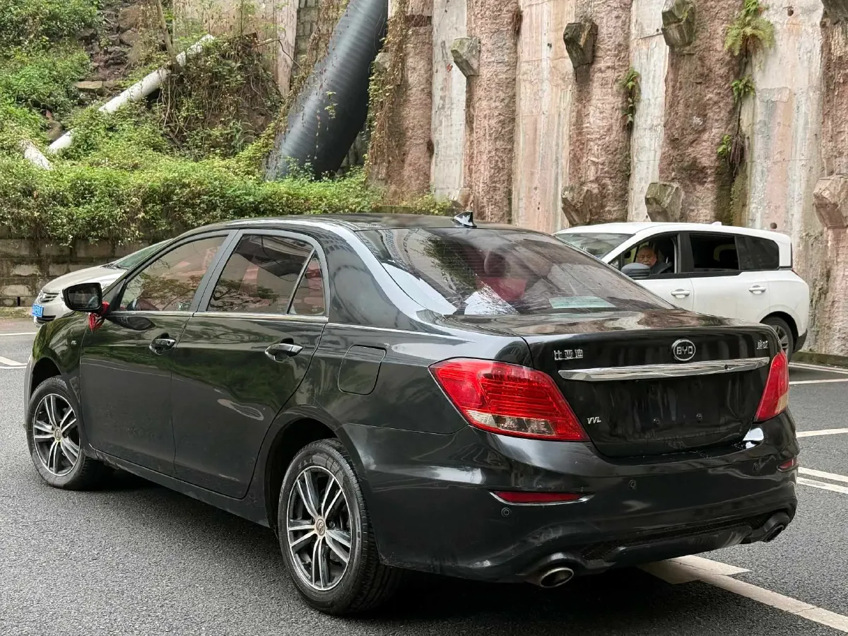 2016 BYD SuRui 1.5L 109HP L4 5MT,autocango,china used car exporter,china ev exporter,chinese used car exporter,chinese used ev exporter