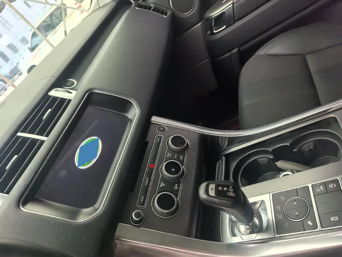 2016 Land Rover Range Rover Sport 2.0T 241HP L4 8AT,autocango,china used car exporter,china ev exporter,chinese used car exporter,chinese used ev exporter