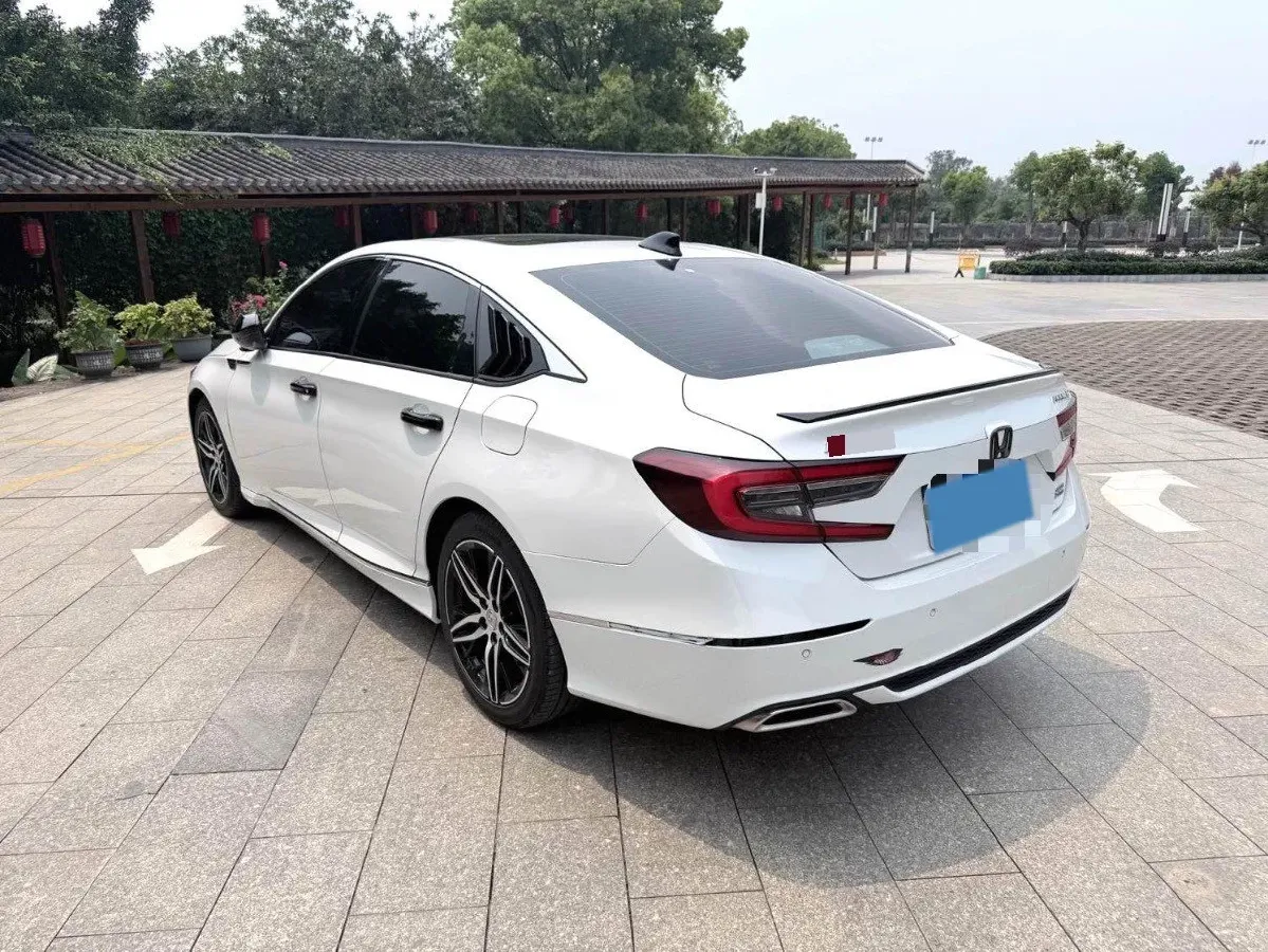 2022 Honda Accord 1.5T 194HP L4 CVT,autocango,china used car exporter,china ev exporter,chinese used car exporter,chinese used ev exporter