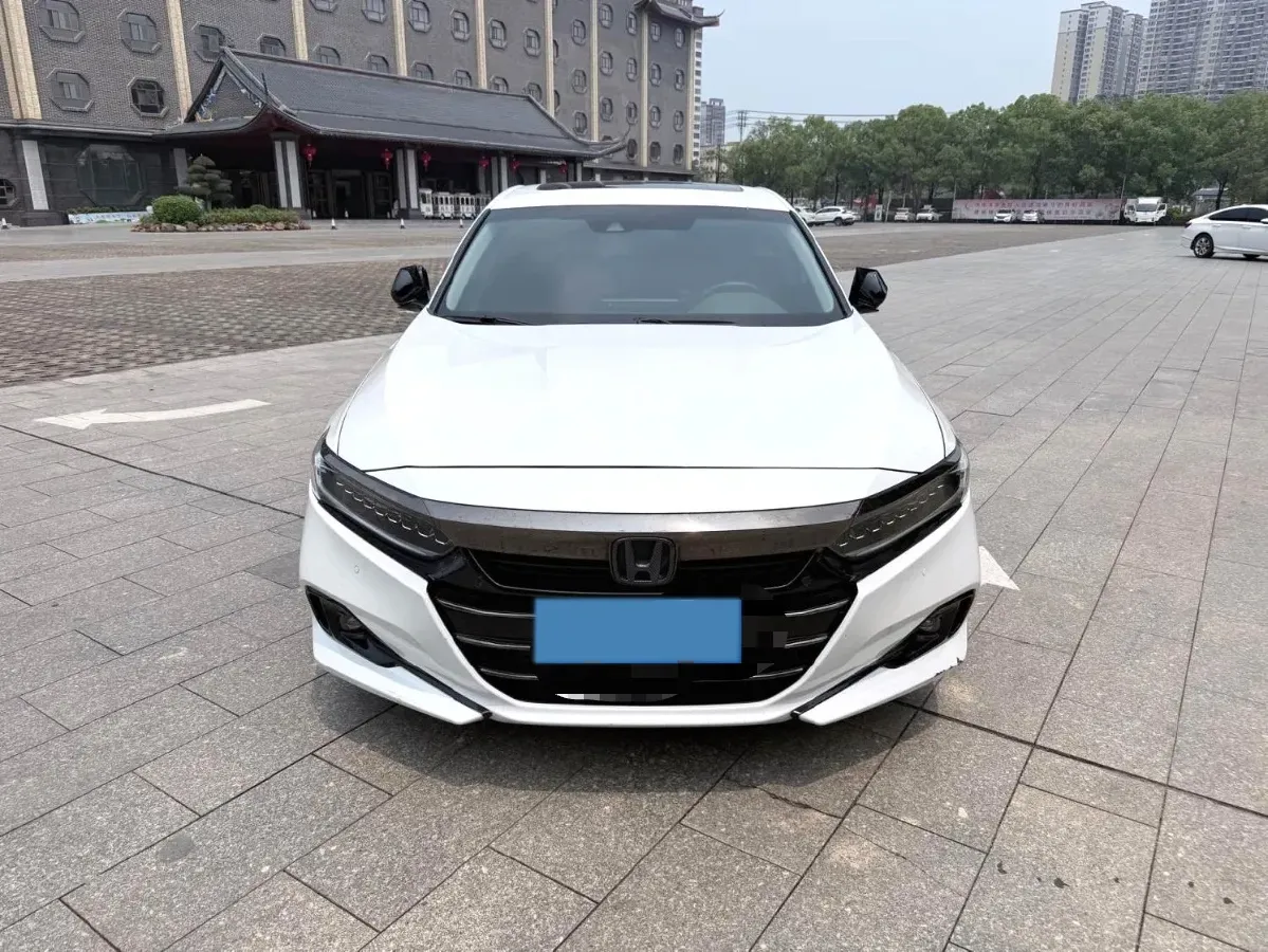 2022 Honda Accord 1.5T 194HP L4 CVT,autocango,china used car exporter,china ev exporter,chinese used car exporter,chinese used ev exporter