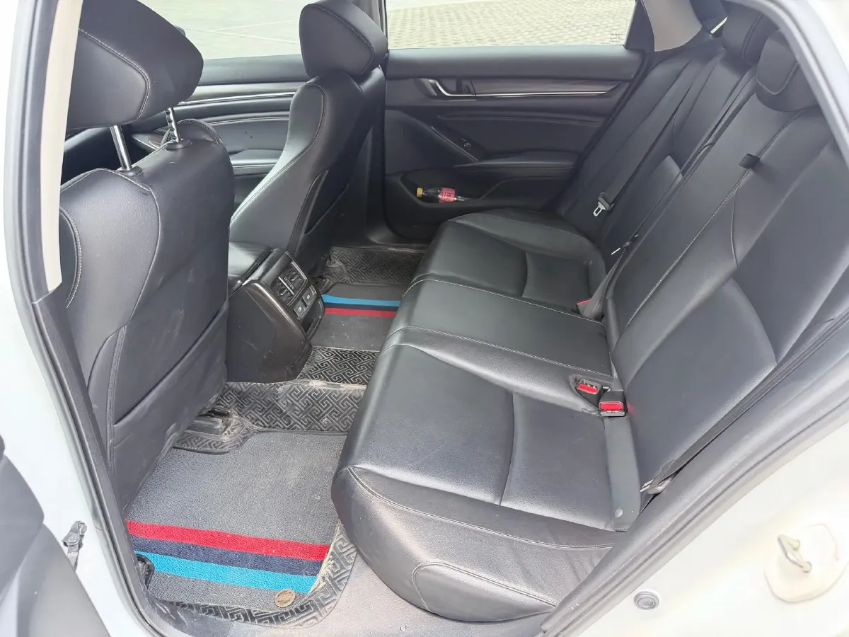 2022 Honda Accord 1.5T 194HP L4 CVT,autocango,china used car exporter,china ev exporter,chinese used car exporter,chinese used ev exporter