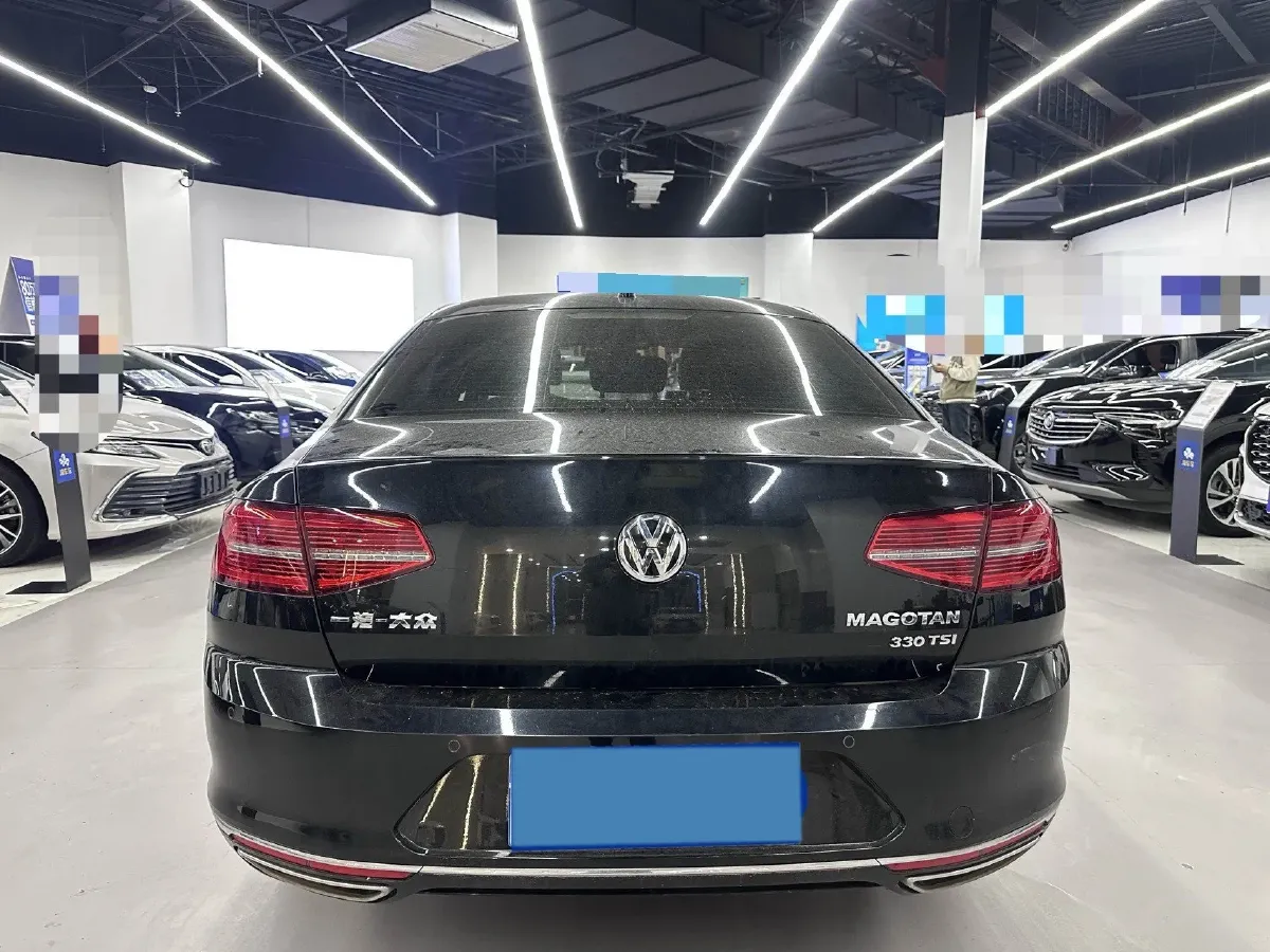 2019 Volkswagen Magotan 2.0T 186HP L4 7DCT,autocango,china used car exporter,china ev exporter,chinese used car exporter,chinese used ev exporter