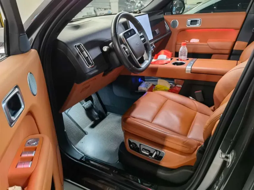 2023 Li L8 Range Extended 154HP REEV 40.9KWH,autocango,china used car exporter,china ev exporter,chinese used car exporter,chinese used ev exporter