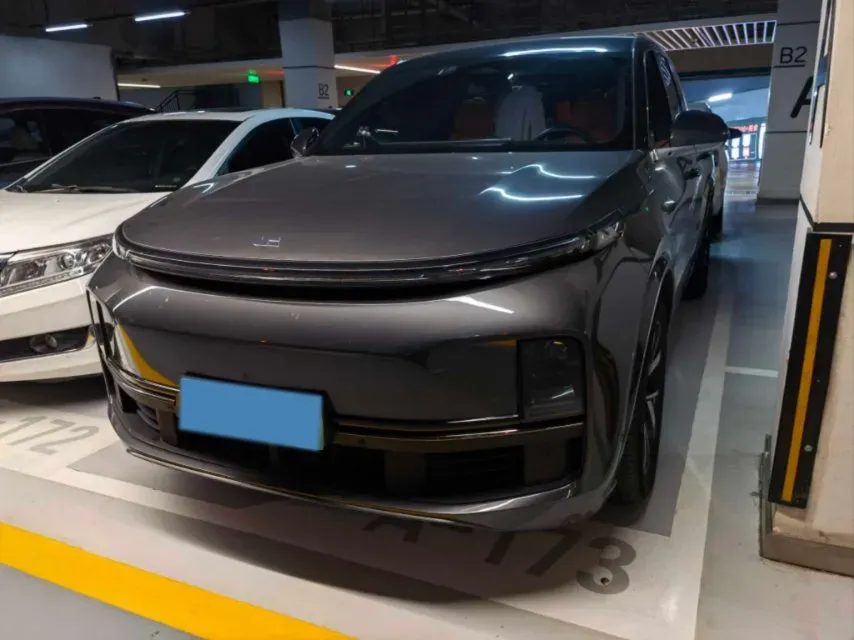 2023 Li L8 Range Extended 154HP REEV 40.9KWH,autocango,china used car exporter,china ev exporter,chinese used car exporter,chinese used ev exporter