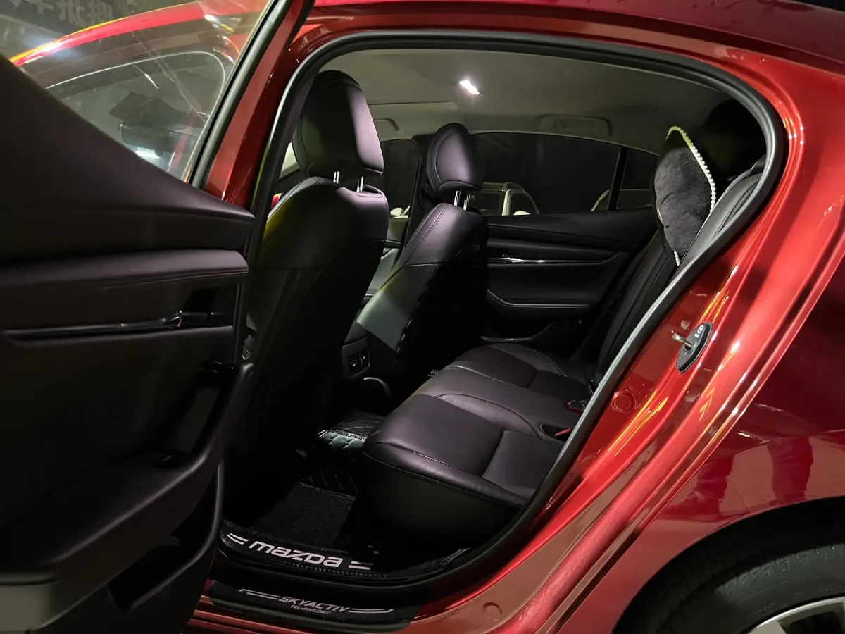 2020 Mazda 3 Axela 2.0L 158HP L4 6AT,autocango,china used car exporter,china ev exporter,chinese used car exporter,chinese used ev exporter