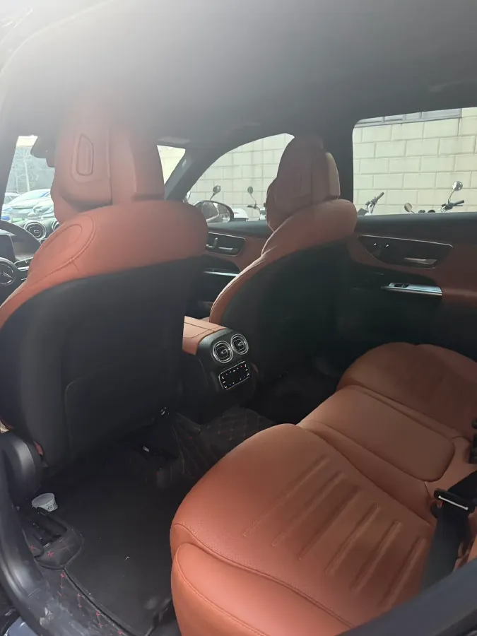 2025 Mercedes-Benz GLC Class 2.0T 258HP L4 9AT,autocango,china used car exporter,china ev exporter,chinese used car exporter,chinese used ev exporter
