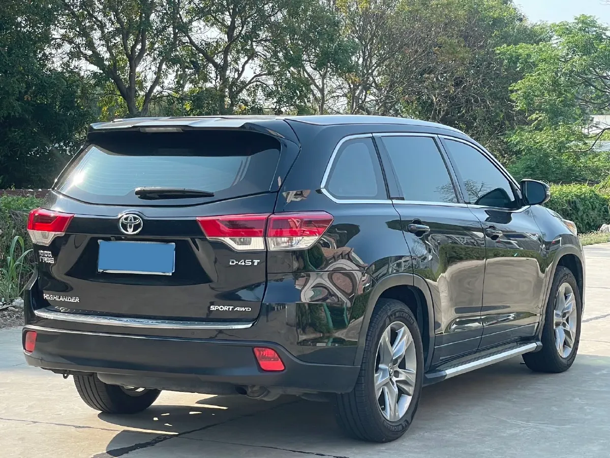 2018 Toyota Highlander 2.0T 220HP L4 6AT,autocango,china used car exporter,china ev exporter,chinese used car exporter,chinese used ev exporter