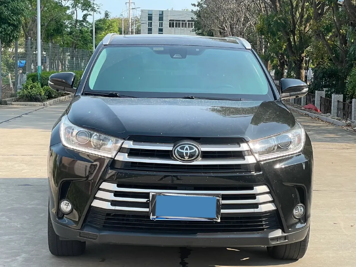 2018 Toyota Highlander 2.0T 220HP L4 6AT,autocango,china used car exporter,china ev exporter,chinese used car exporter,chinese used ev exporter