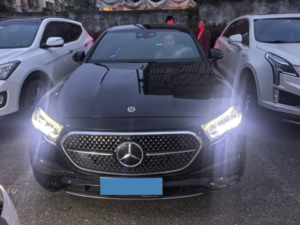 2024 Mercedes-Benz E Class 2.0T 258HP L4 9AT,autocango,china used car exporter,china ev exporter,chinese used car exporter,chinese used ev exporter