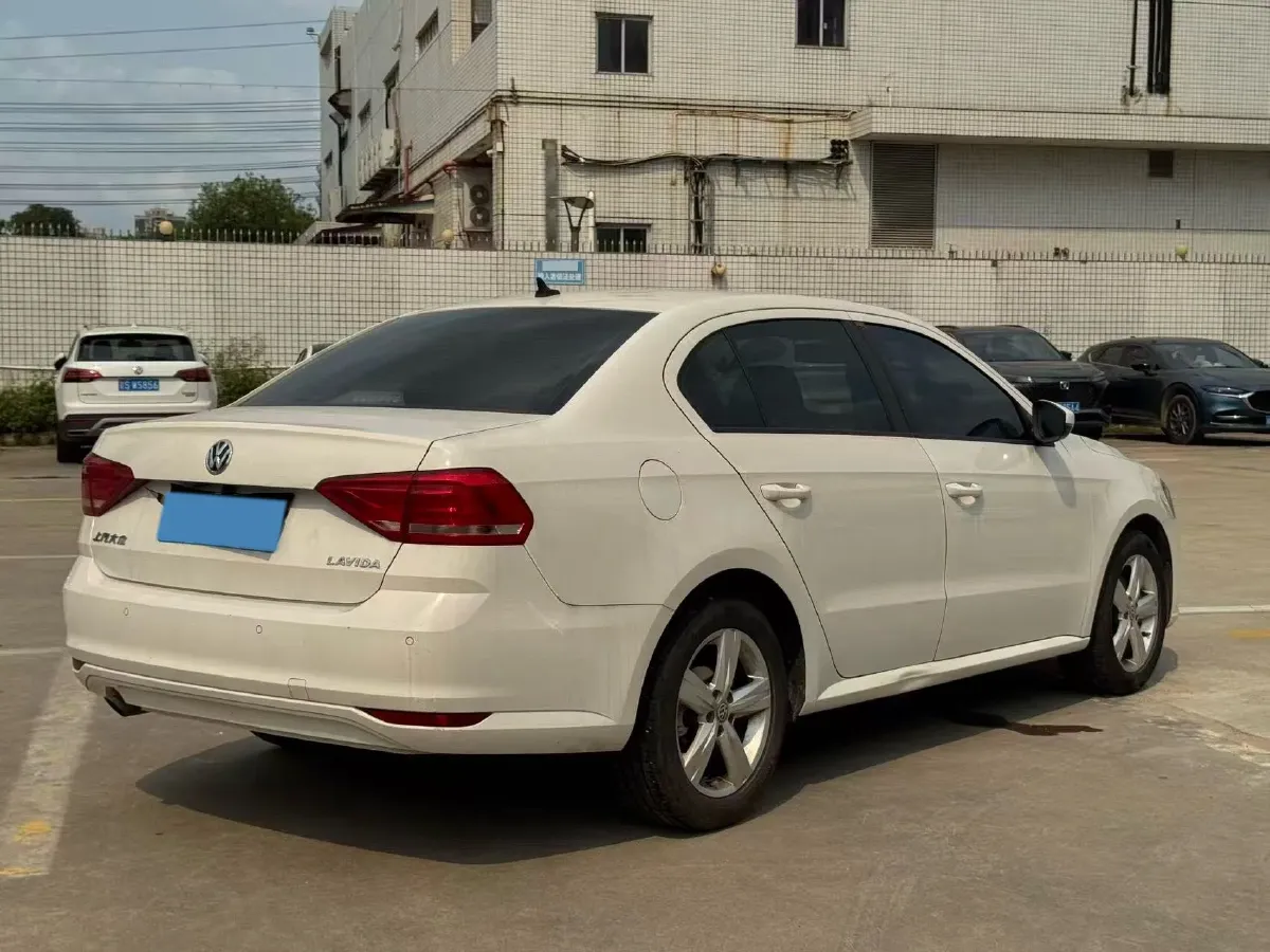 2017 Volkswagen Lavida 1.6L 110HP L4 6AT,autocango,china used car exporter,china ev exporter,chinese used car exporter,chinese used ev exporter