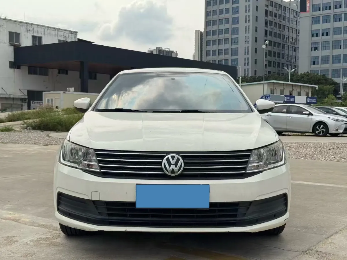 2017 Volkswagen Lavida 1.6L 110HP L4 6AT,autocango,china used car exporter,china ev exporter,chinese used car exporter,chinese used ev exporter