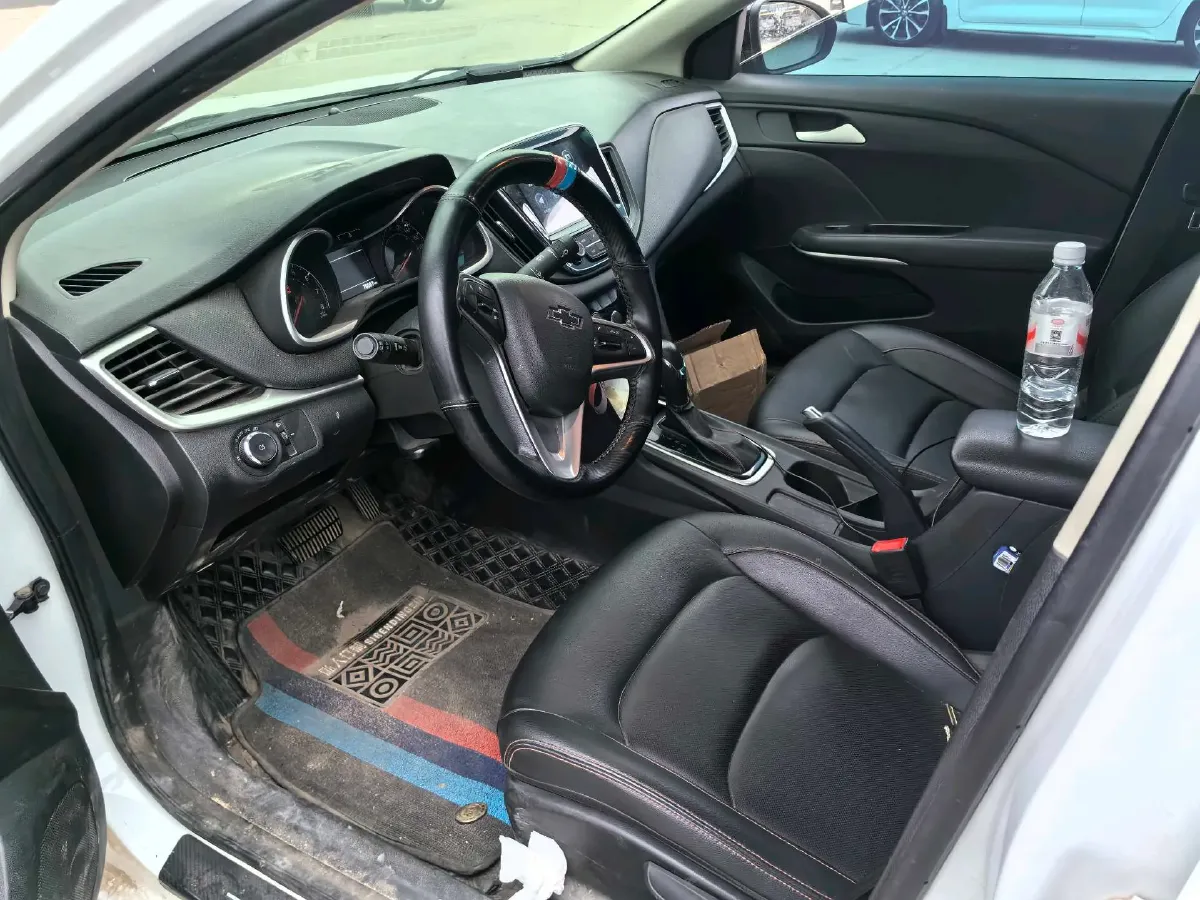2022 Chevrolet Monza 1.0T 125HP L3 6DCT,autocango,china used car exporter,china ev exporter,chinese used car exporter,chinese used ev exporter