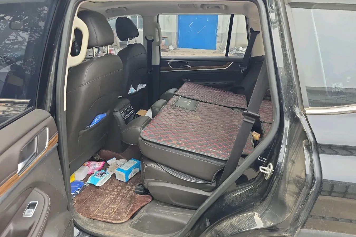 2019 Roewe RX8 2.0T 222HP L4 6AT,autocango,china used car exporter,china ev exporter,chinese used car exporter,chinese used ev exporter