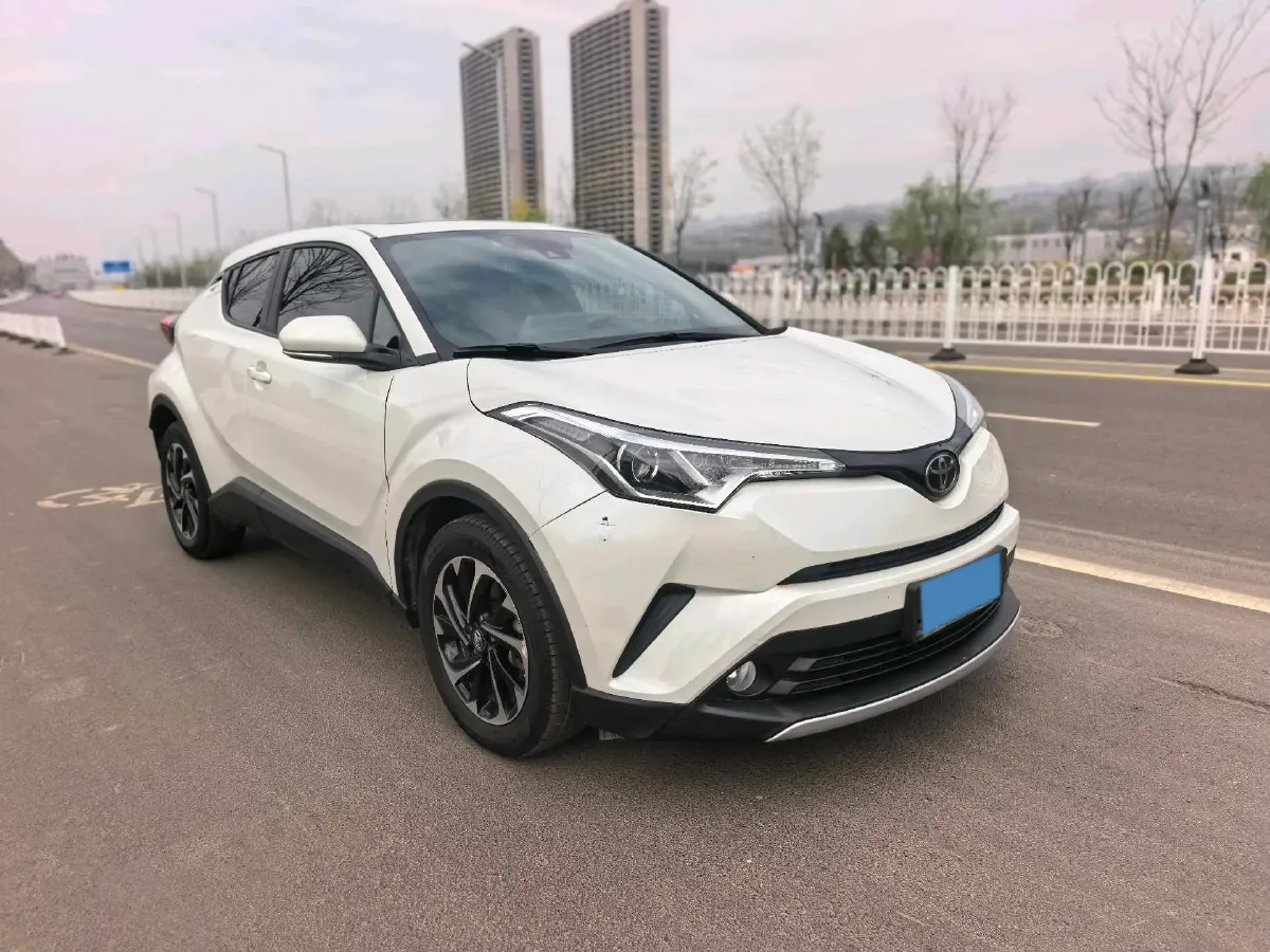2018 Toyota Izoa 2.0L 171HP L4 CVT,autocango,china used car exporter,china ev exporter,chinese used car exporter,chinese used ev exporter