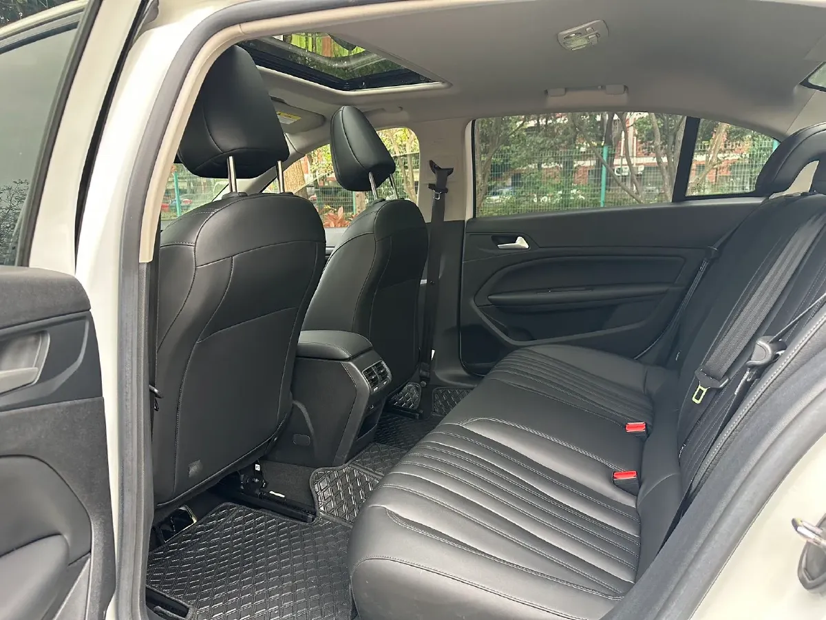 2020 Peugeot 408 1.6T 170HP L4 6AT,autocango,china used car exporter,china ev exporter,chinese used car exporter,chinese used ev exporter