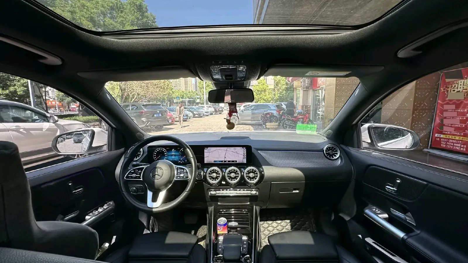 2022 Mercedes-Benz GLA Class 1.3T 136HP L4 7DCT,autocango,china used car exporter,china ev exporter,chinese used car exporter,chinese used ev exporter