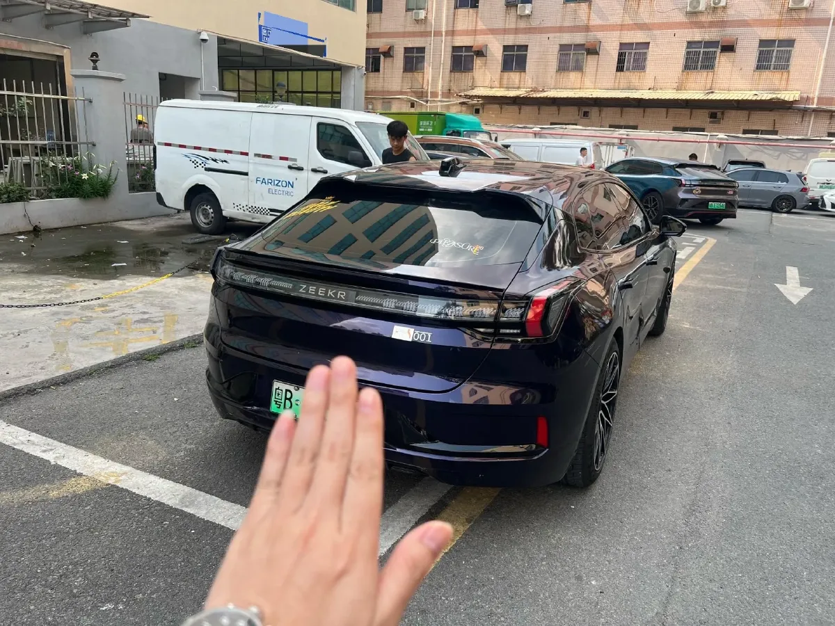 2023 Zeekr 001 BEV 100KWH,autocango,china used car exporter,china ev exporter,chinese used car exporter,chinese used ev exporter