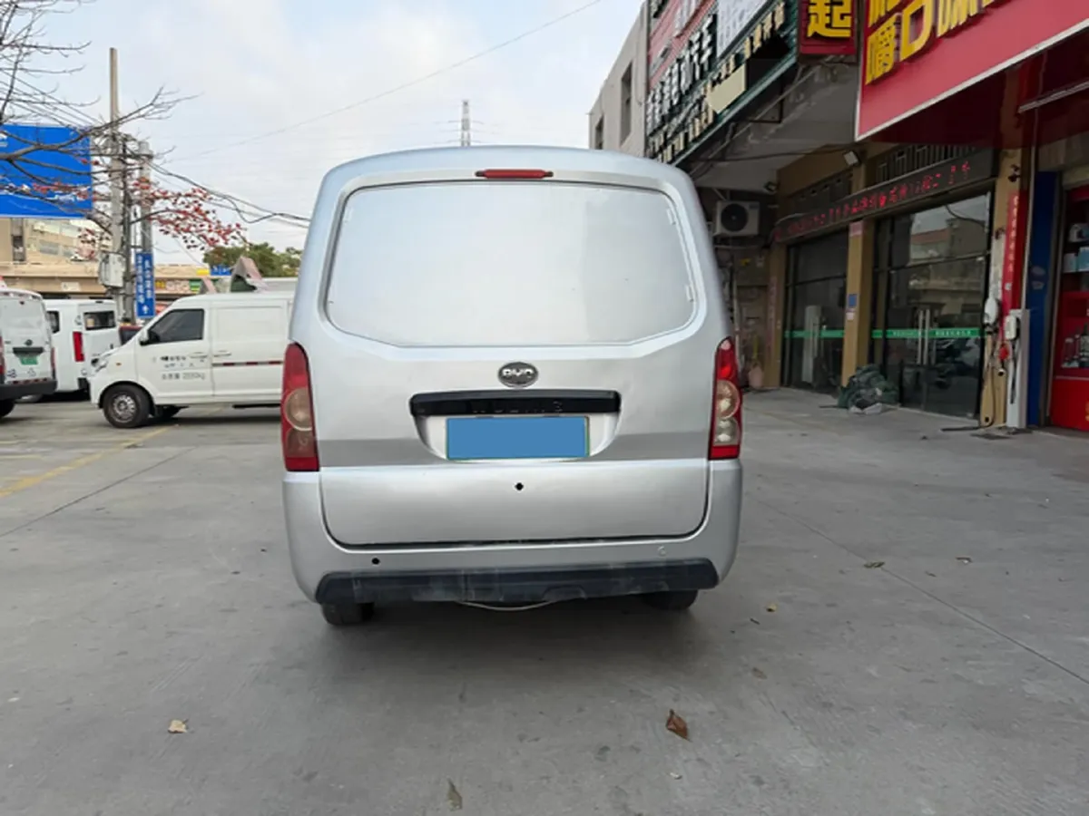 2020 Dongfeng RuiQi 6 2.3T 163HP L4 8AT,autocango,china used car exporter,china ev exporter,chinese used car exporter,chinese used ev exporter